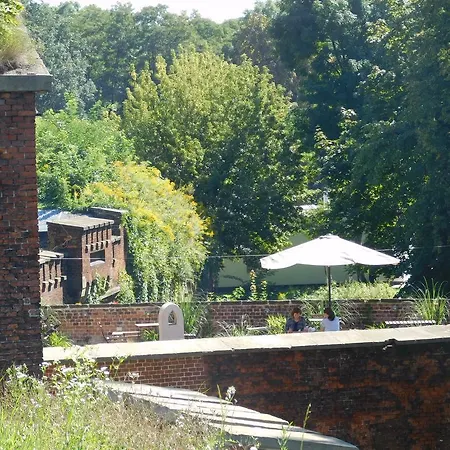 Luneta Warszawska بيت شباب كراكوفيا