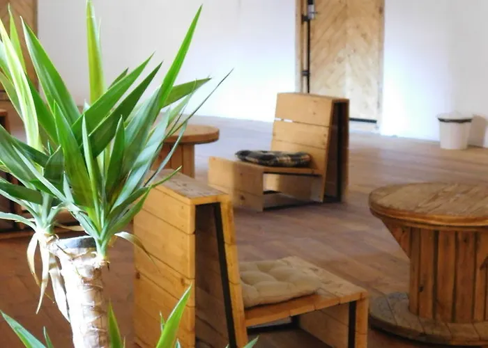 Luneta Warszawska بيت شباب *