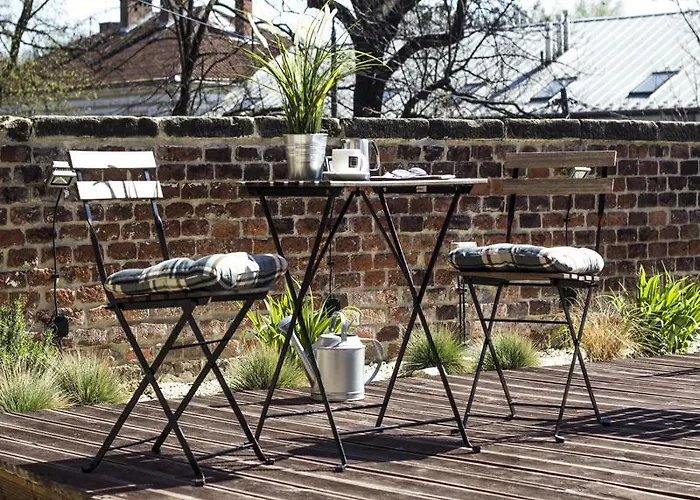 Luneta Warszawska بيت شباب كراكوفيا