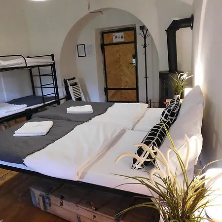 Luneta Warszawska Hostel *