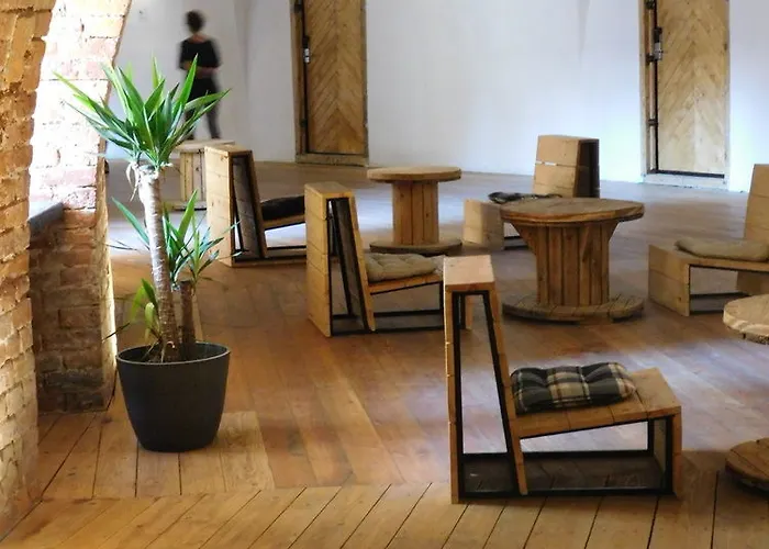 Hostel Luneta Warszawska *